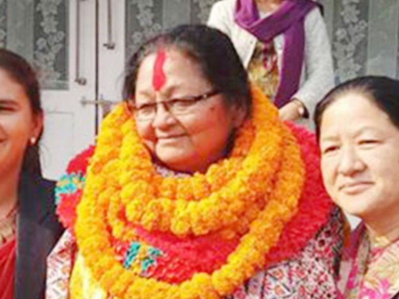 निर्णायक तहमा महिलाको खाँचो